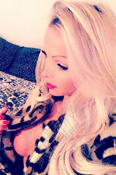 Foto selfie 73 di Carla Novaes Pornostar transex Milano
