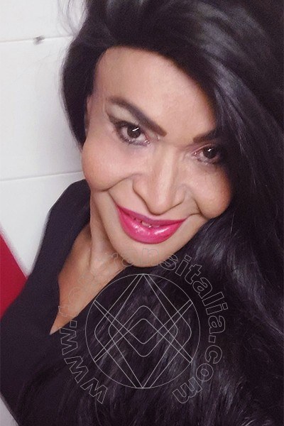 Foto selfie 85 di Tainá Oliveira transex Prato