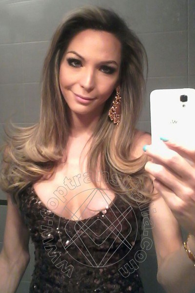 Foto selfie 121 di Laviny Albuquerque Pornostar transex Legnano