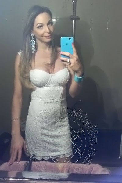 Foto selfie 107 di Laviny Albuquerque Pornostar transex Legnano