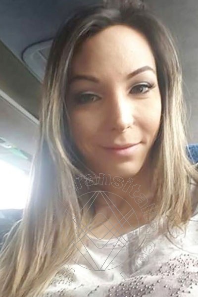 Foto selfie 84 di Laviny Albuquerque Pornostar transex Legnano