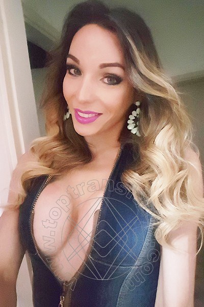 Foto selfie 63 di Laviny Albuquerque Pornostar transex Legnano