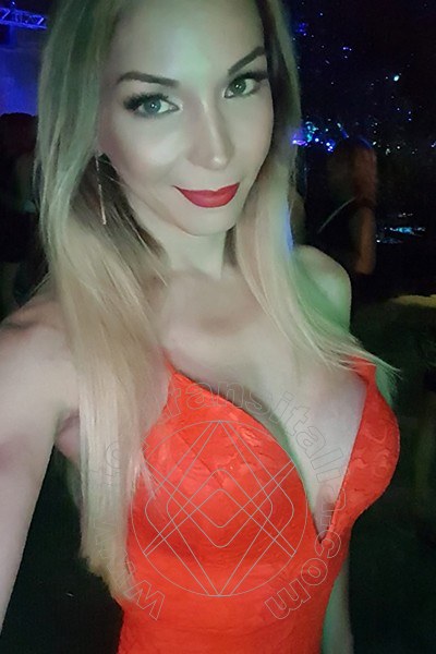 Foto selfie 49 di Laviny Albuquerque Pornostar transex Legnano
