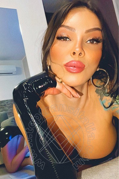 Foto selfie 3 di Hilary Hot transex Roma