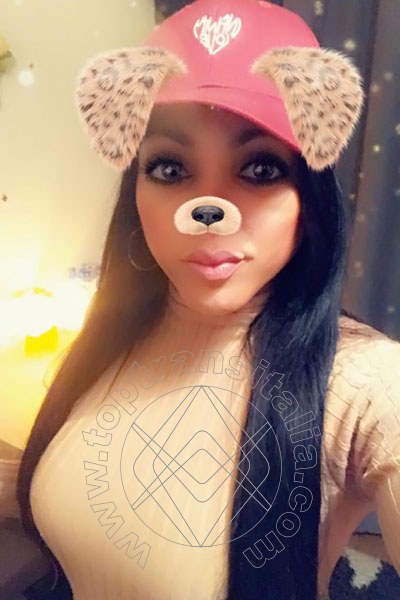 Foto selfie 19 di Aylla Gattina Pornostar transex San Paolo