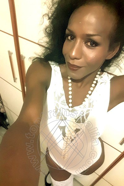 Foto selfie 106 di Fernanda Santarelly transex Lodi