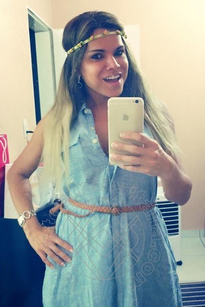 Foto selfie 115 di Hilda Brasil Pornostar transex Cannes