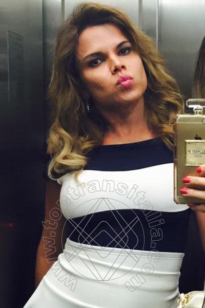 Foto selfie 85 di Hilda Brasil Pornostar transex Cannes
