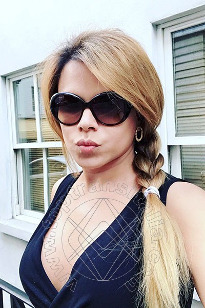 Foto selfie 63 di Hilda Brasil Pornostar transex Cannes