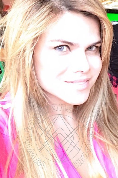 Foto selfie 36 di Hilda Brasil Pornostar transex Cannes