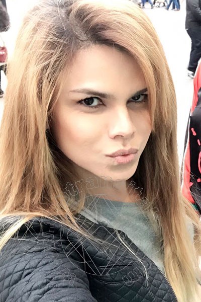 Foto selfie 35 di Hilda Brasil Pornostar transex Cannes