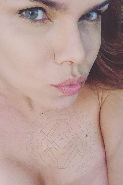 Foto selfie 20 di Hilda Brasil Pornostar transex Cannes
