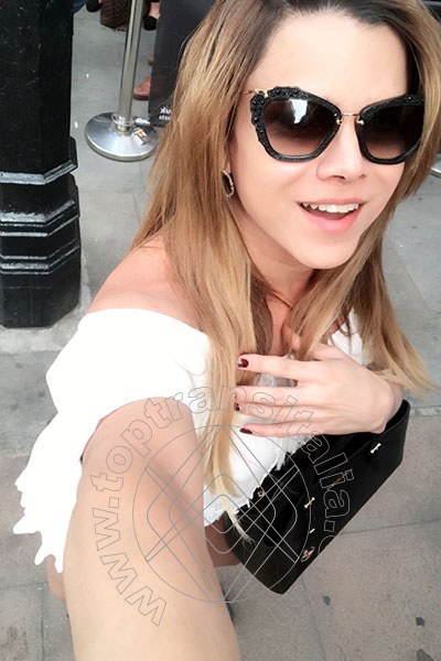 Foto selfie 18 di Hilda Brasil Pornostar transex Cannes