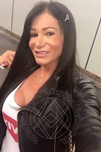 Foto selfie 1100 di Pamy La Diva Stellare transex Losanna