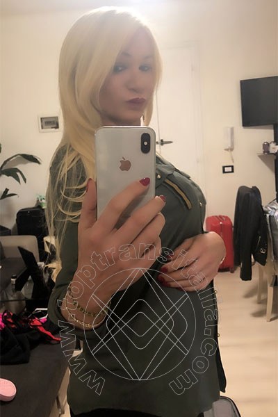 Foto selfie 1166 di Pamy La Diva Stellare transex Losanna