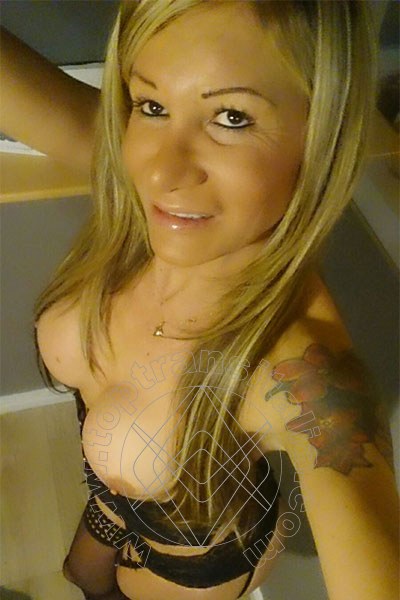 Foto selfie 1384 di Pamy La Diva Stellare transex Losanna