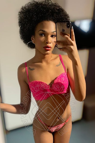 Foto selfie 25 di Miele transex Legnano
