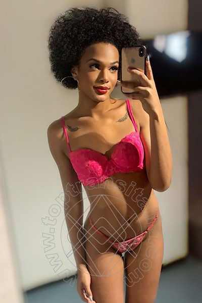 Foto selfie 24 di Miele transex Legnano