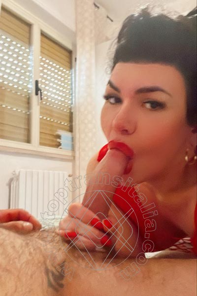 Foto selfie hot 2 di Antonella Spagnola transex Varese