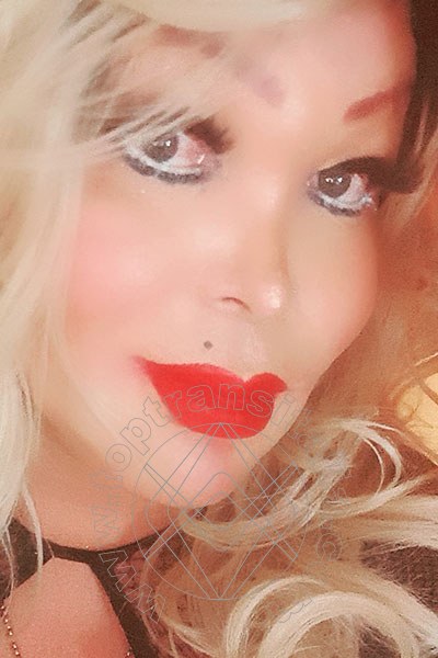 Foto selfie 43 di Roxanne transex Crotone