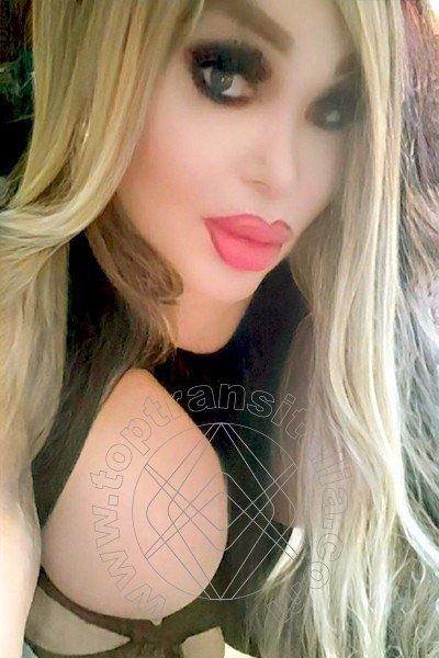 Foto selfie 13 di Roxanne transex Crotone