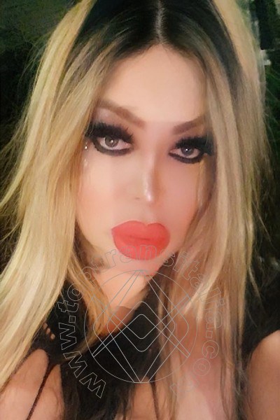 Foto selfie 12 di Roxanne transex Crotone