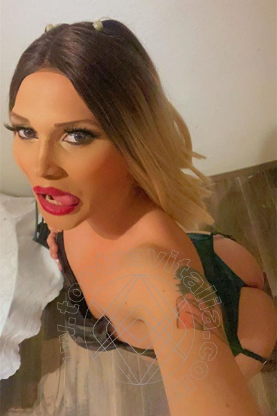 Foto selfie 2 di Martina Senza Limiti transex Palermo