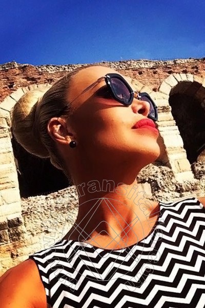 Foto selfie 32 di Maria Eduarda Venturini transex Losanna