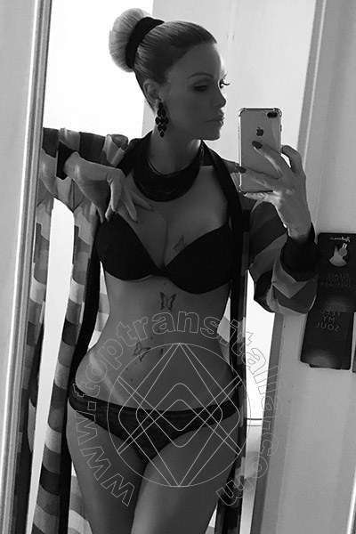 Foto selfie 11 di Maria Eduarda Venturini transex Losanna