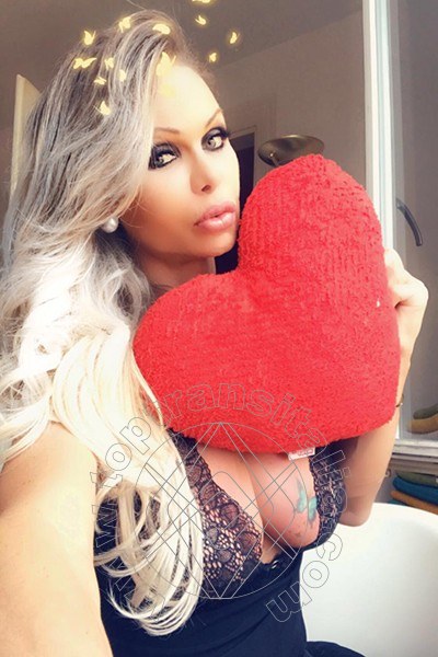 Foto selfie 10 di Maria Eduarda Venturini transex Losanna