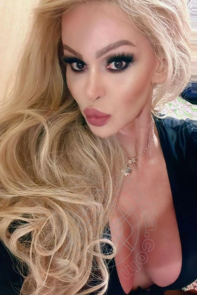Foto selfie di Evelyn Braga transex Dundalk
