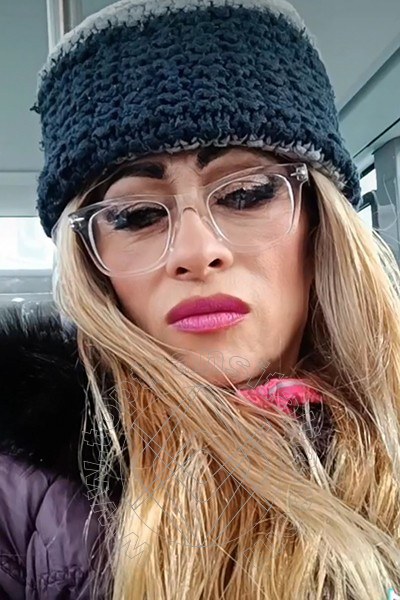 Foto selfie 2 di Melinda Topolina transex Trento