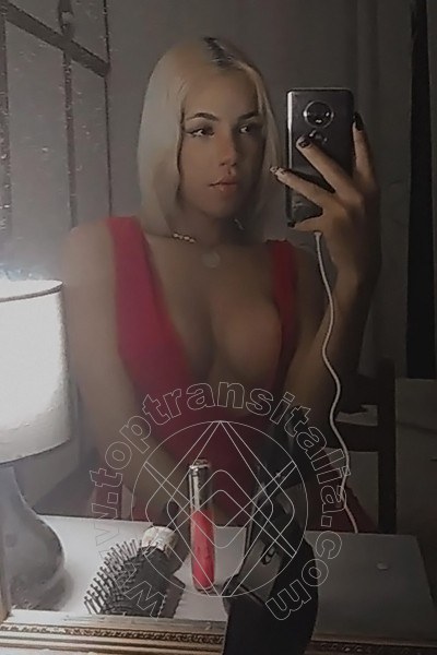 Foto selfie 28 di Sofia Rabello transex Milano