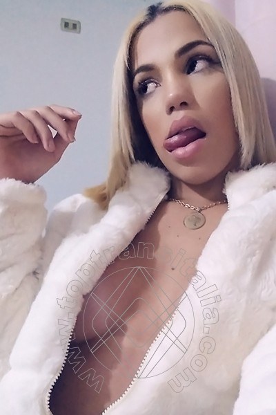 Foto selfie 21 di Sofia Rabello transex Milano