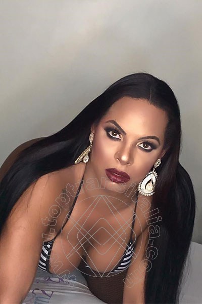 Foto selfie 16 di Rayssa Rios transex Rennes