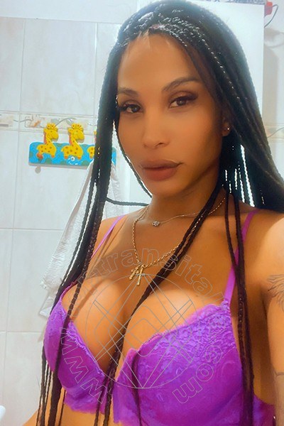 Foto selfie 1 di Mikaella Pimentell Pornostar transex Roma