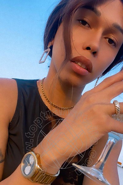 Foto selfie 43 di Ninfetta Geovanna transex Napoli