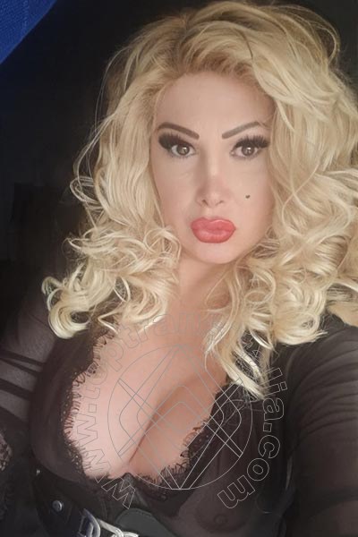 Foto selfie 11 di Yasmin Angel transex Lido Di Dante