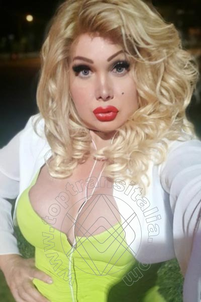 Foto selfie 9 di Yasmin Angel transex Lido Di Dante