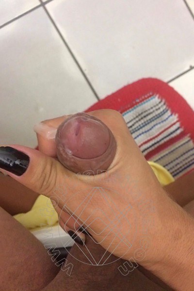 Foto selfie hot 2 di Yara rios transex Napoli