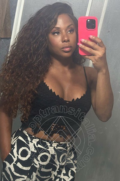 Foto selfie 10 di Tazia Duran transex Latina
