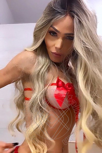 Foto selfie 49 di Fernanda Ambrosio transex Bologna