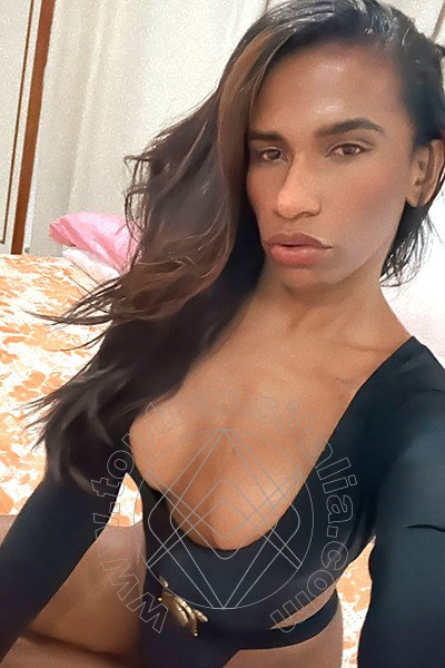 Foto selfie 6 di Naomi transex Forlì