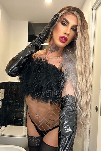 Foto selfie 8 di Dafinny Doll transex Roma