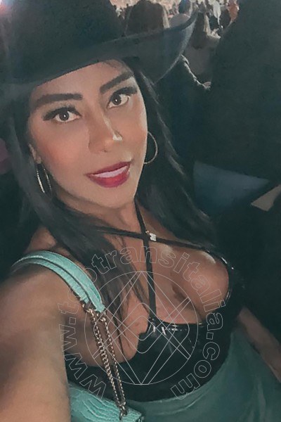 Foto selfie 3 di Manuela Padovany transex Pescara