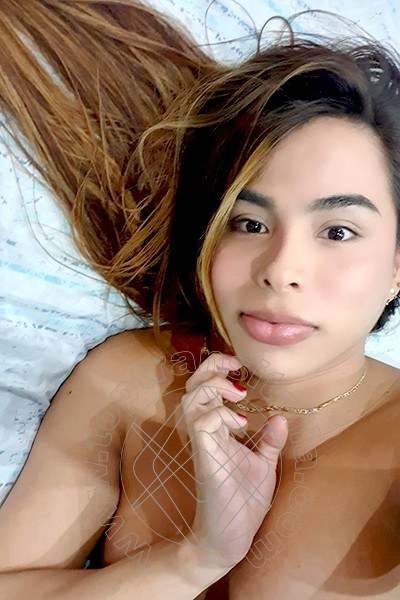 Foto selfie 33 di Sara Efrons transex Roma