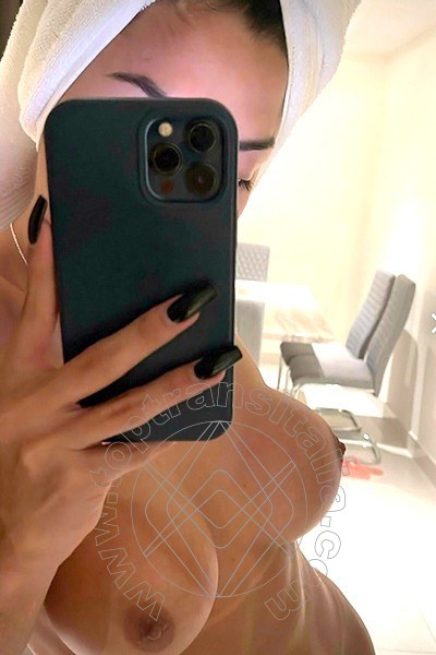 Foto selfie 32 di Sara Efrons transex Roma