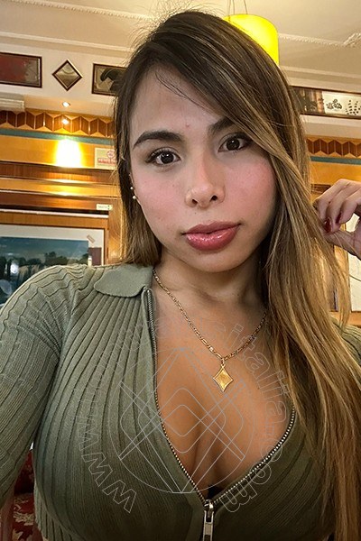 Foto selfie 30 di Sara Efrons transex Roma