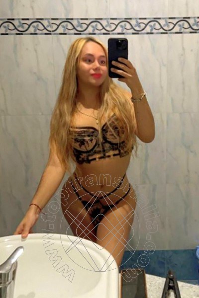 Foto selfie 13 di Laura Benedetti transex Rimini
