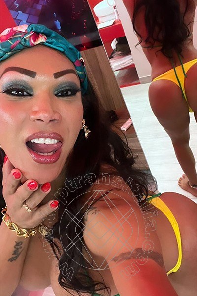 Foto selfie 17 di Jhoany Wilker Pornostar transex Bari
